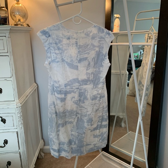 White and blue French connection sheath dress - Picture 5 of 6
